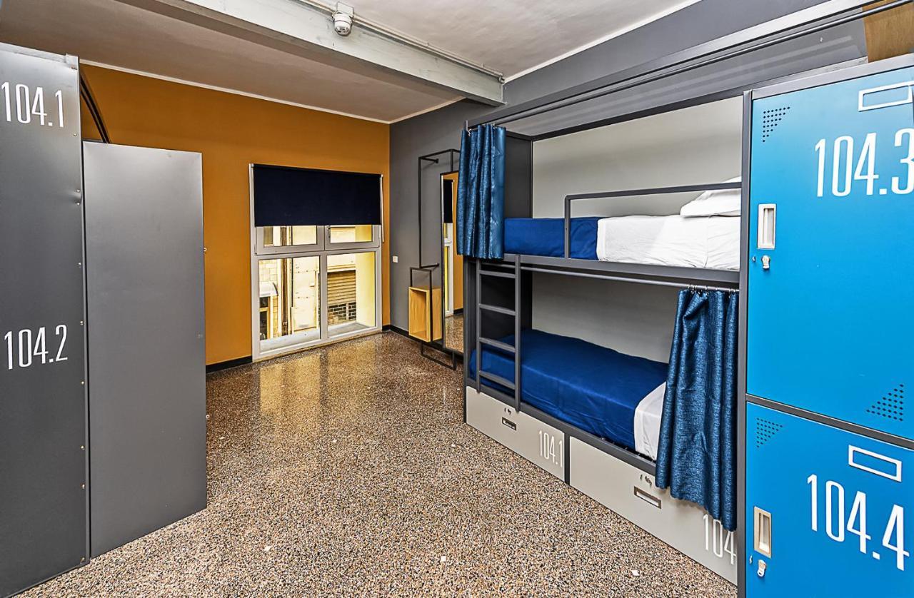 Bed in 4-Bed Mixed Dormitory Room with Private External Bathroom,1292415826:JPEG